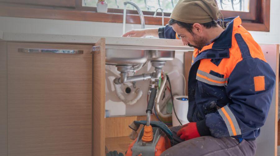 Professional sink repair in Cromwell, IA